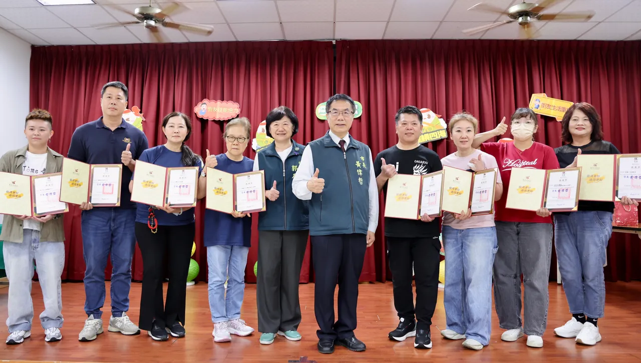 黃偉哲關懷街友過端午 公私協力打造溫暖安全網