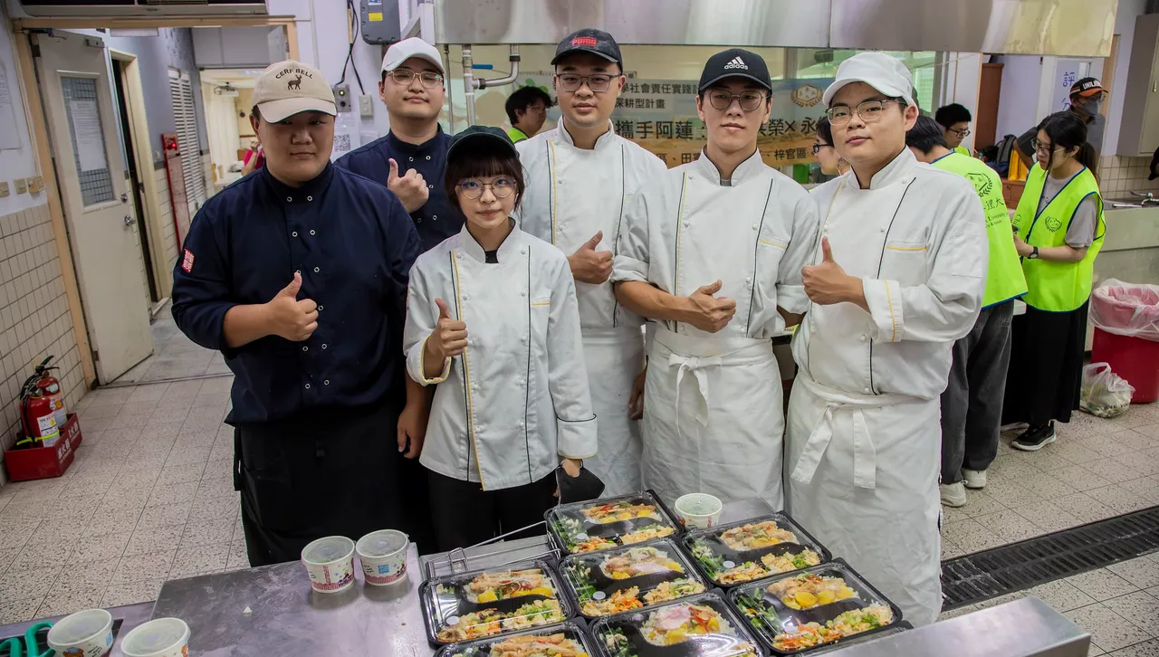 打造綠色餐桌 嘉藥餐旅系用在地食材奪下銀髮低碳餐盒冠軍