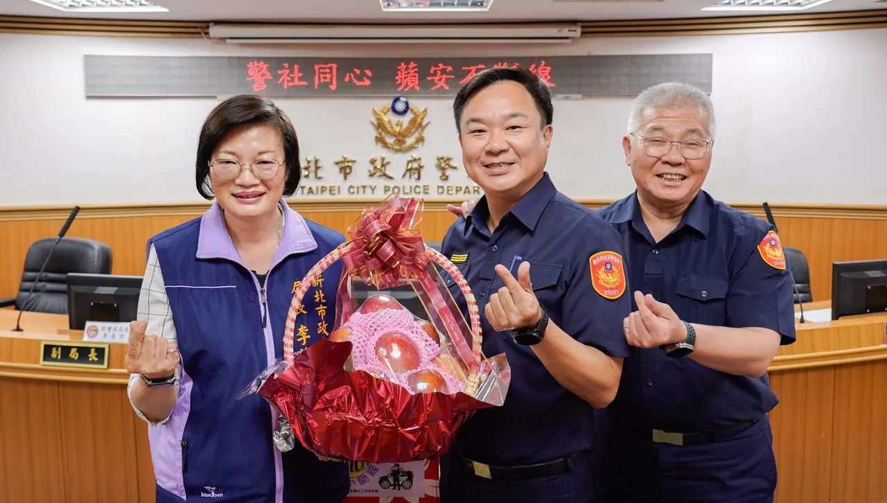 警察節前夕　新北社會局贈蘋果表謝意　期許警社繼續攜手守護市民