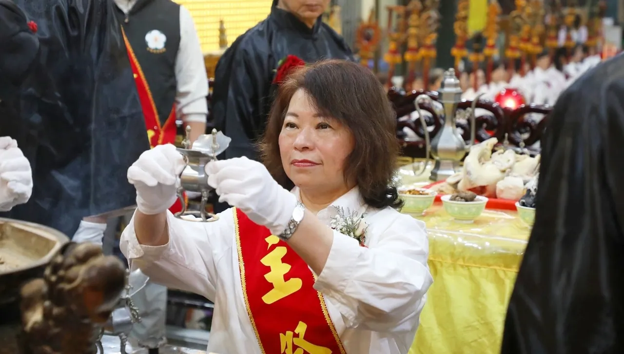 大天宮百年古禮祝壽　黃敏惠：幸福沒奇蹟、嘉義市施政八冠全國第一