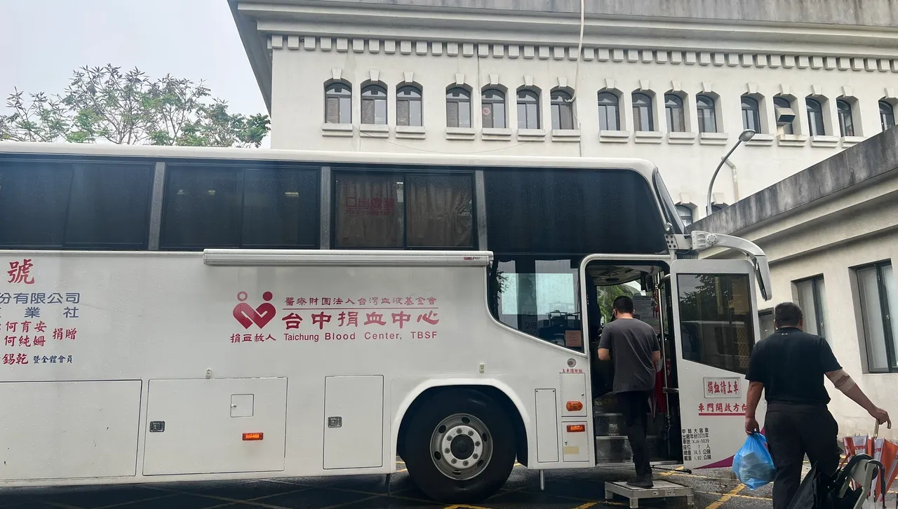 雲警警察節無畏風雨　警民攜手捐血獻愛心