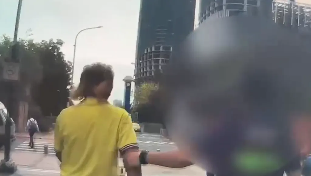 不滿妻子與男人聊天！　台北車站內醋男揮鋸傷人