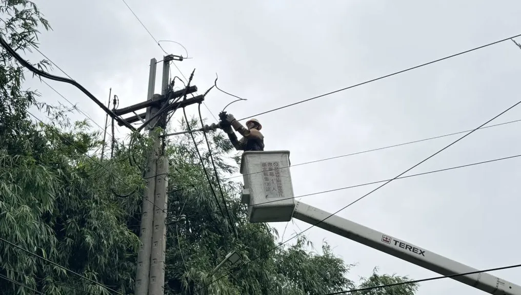 巴威發威！　台中地區一度23919戶停電