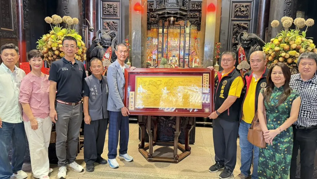 獨家/塵封26年九龍金匾重見天日　李元寶完成父親李照雄未竟心願
