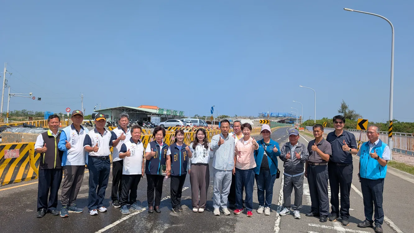 ▲台61跨曾文溪大橋恐延後完工,陳亭妃促中央全力趕工。(圖/記者 楊子安 翻攝)