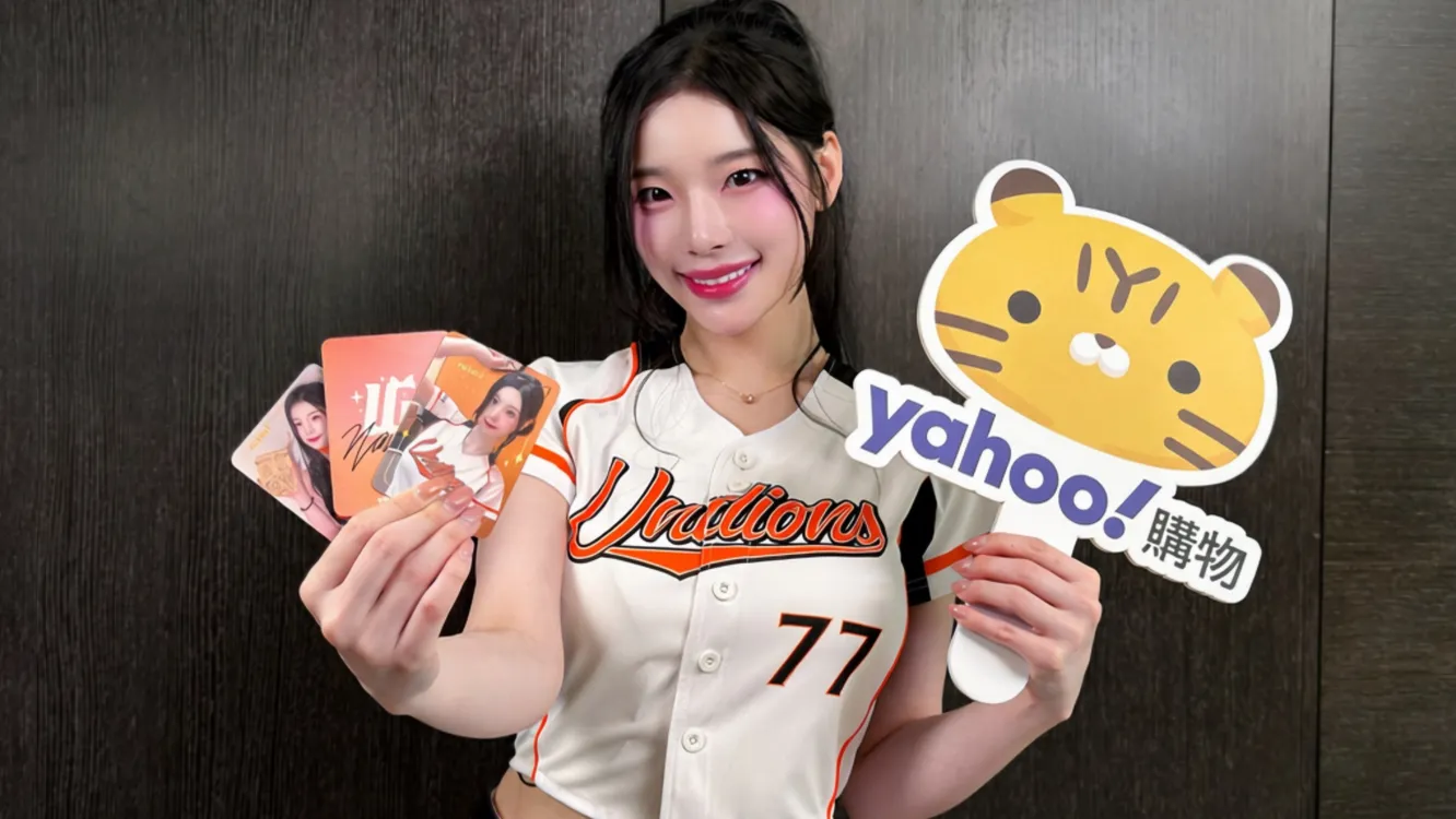 ▲趙娟週和Yahoo購物攜手寵粉,將送出專屬簽名卡,以及親密互動「神秘福利」!