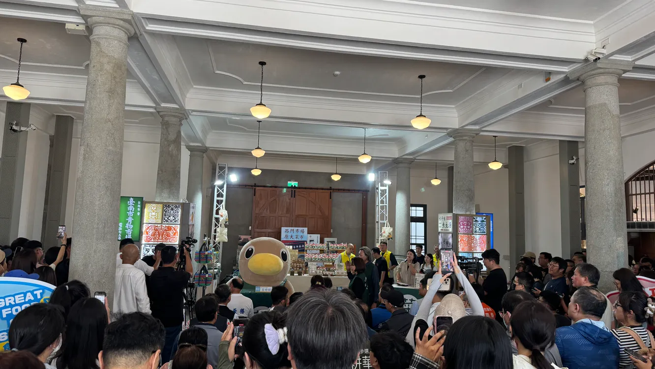 ▲從市場吉祥物變人氣IP，菜奇鴨周邊熱賣、日本媒體也關注。（圖／台南市經發局提供）