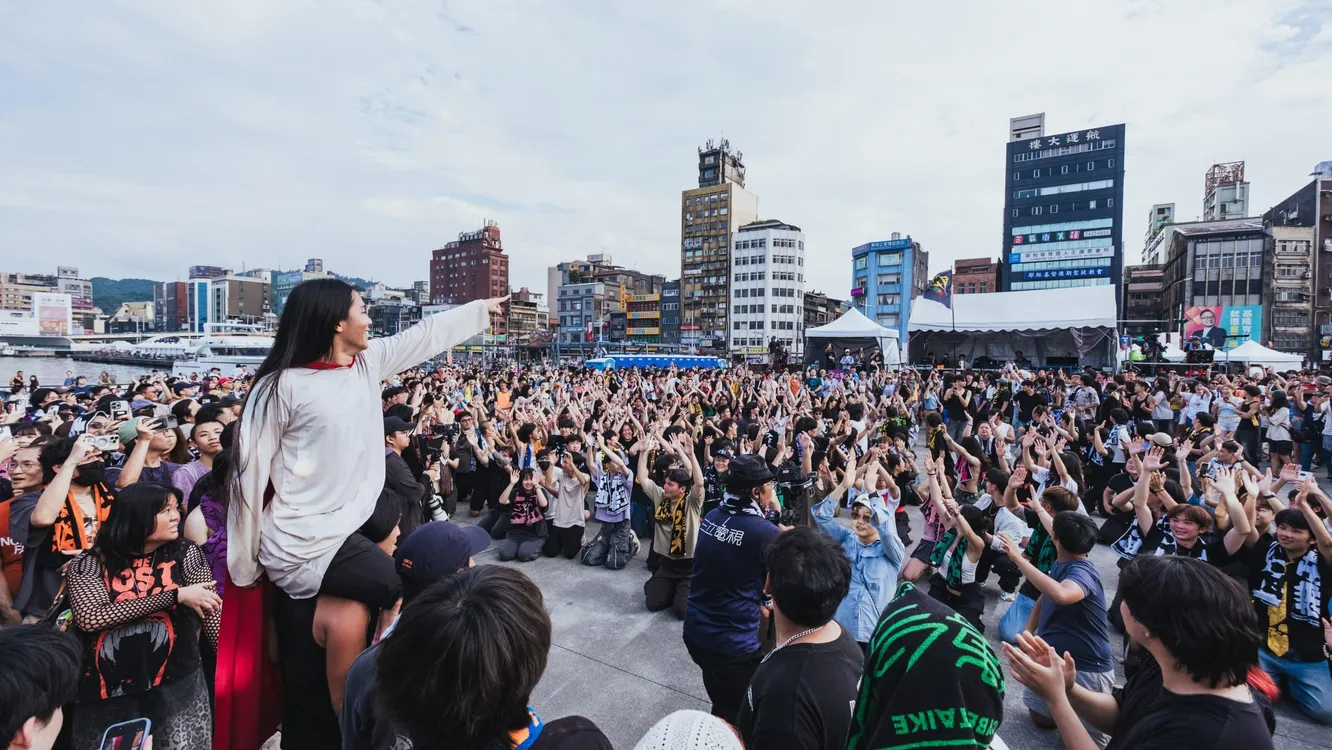 基隆港邊最Chill音樂祭　「愛嶼搖滾」掀聽團熱潮