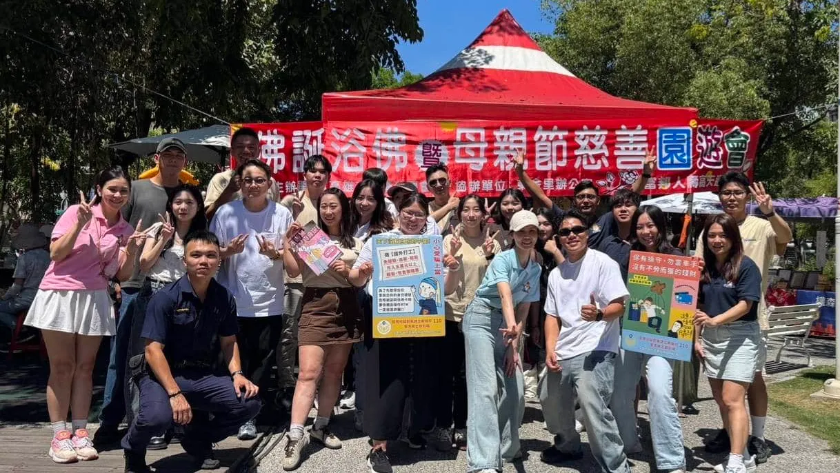 富邦人壽結合菩薩功德會舉辦假日禮佛 弘揚孝道感念母恩