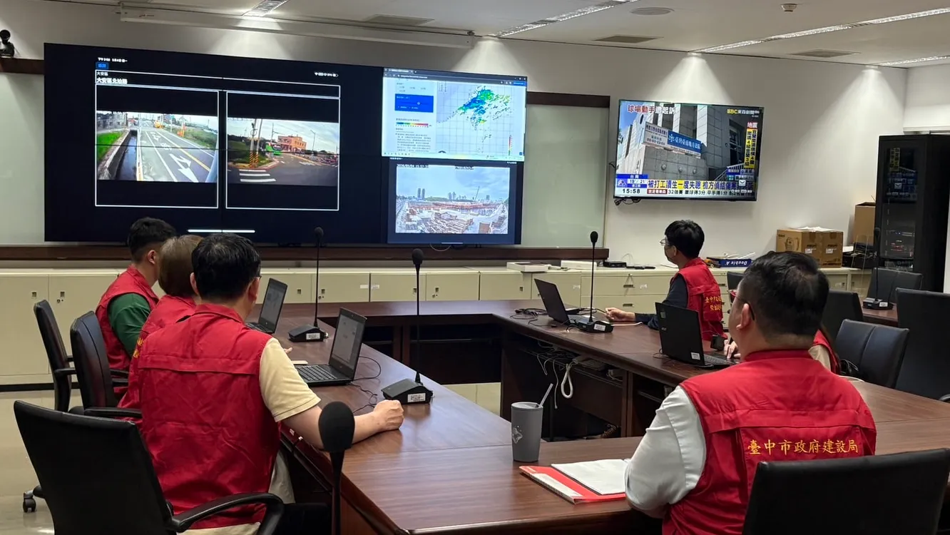 梅雨鋒面來襲、防汛戒備升級! 中市建設局啟動三級應變守護市民安全