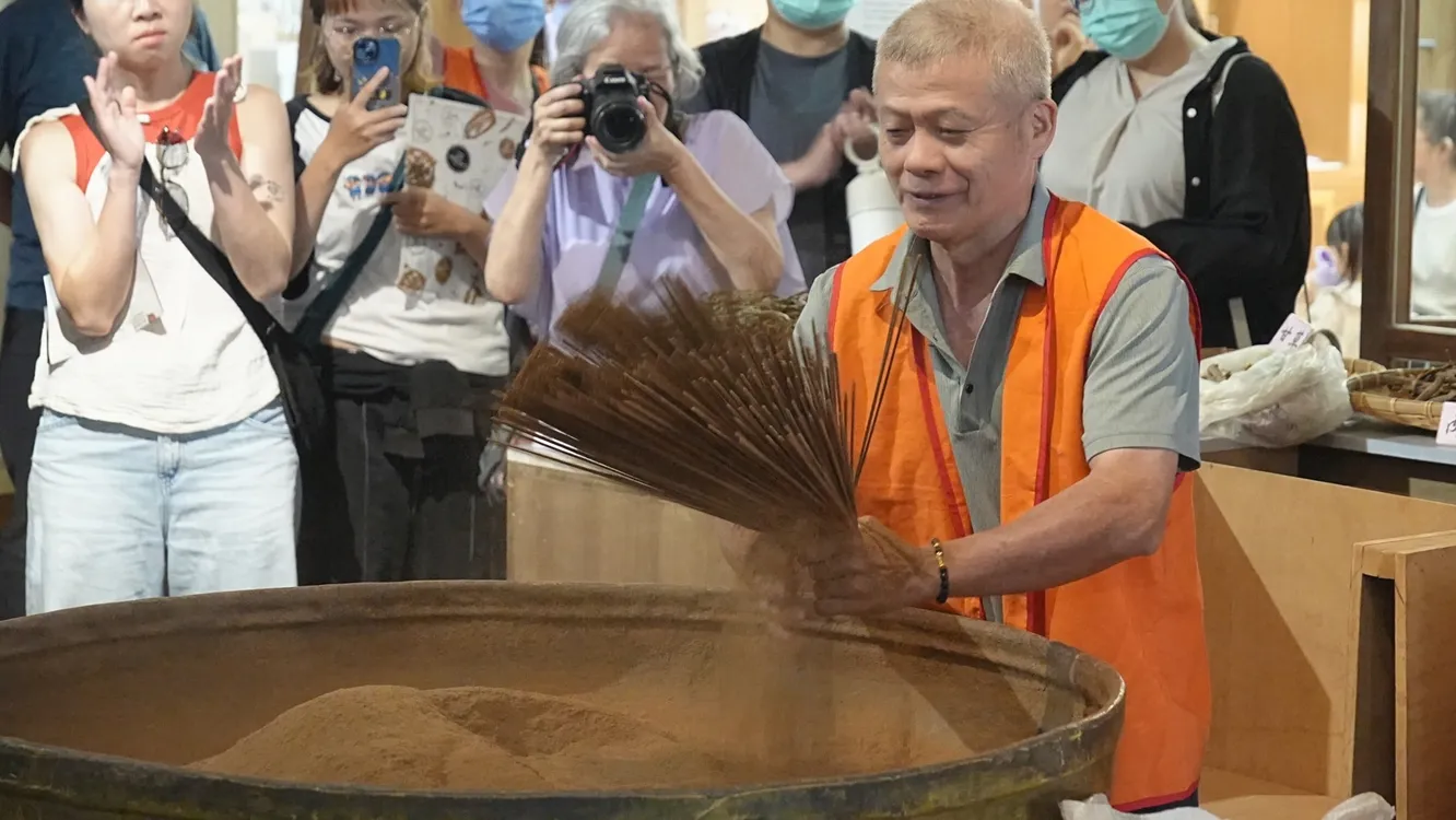嘉義獨有「香腳花」重現!藝術節邀民眾近距離體驗百年製香工藝