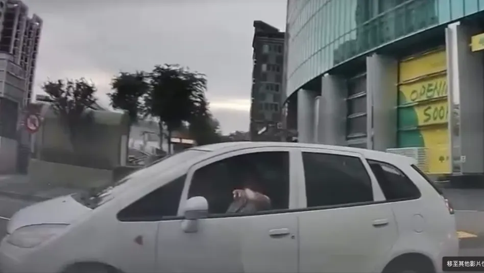 路怒症發作! 台中休旅車駕駛不耐等侯前車逼車丟東西