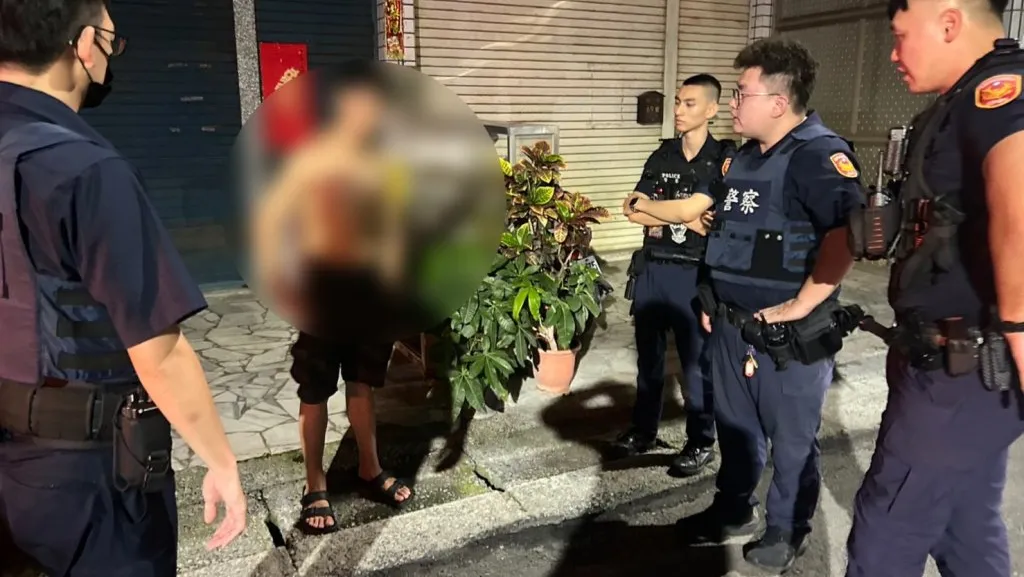 遺產分配談不攏!男子凌晨路邊狂摔奶粉罐 驚動警到場