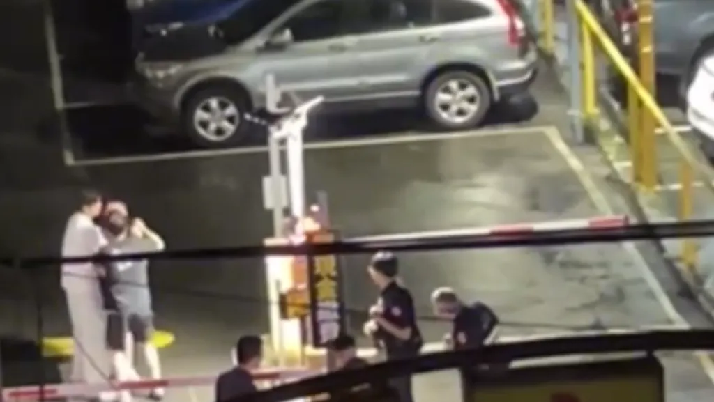 新莊熱炒店酒後大亂鬥數人掛彩！　警帶回8人究辦