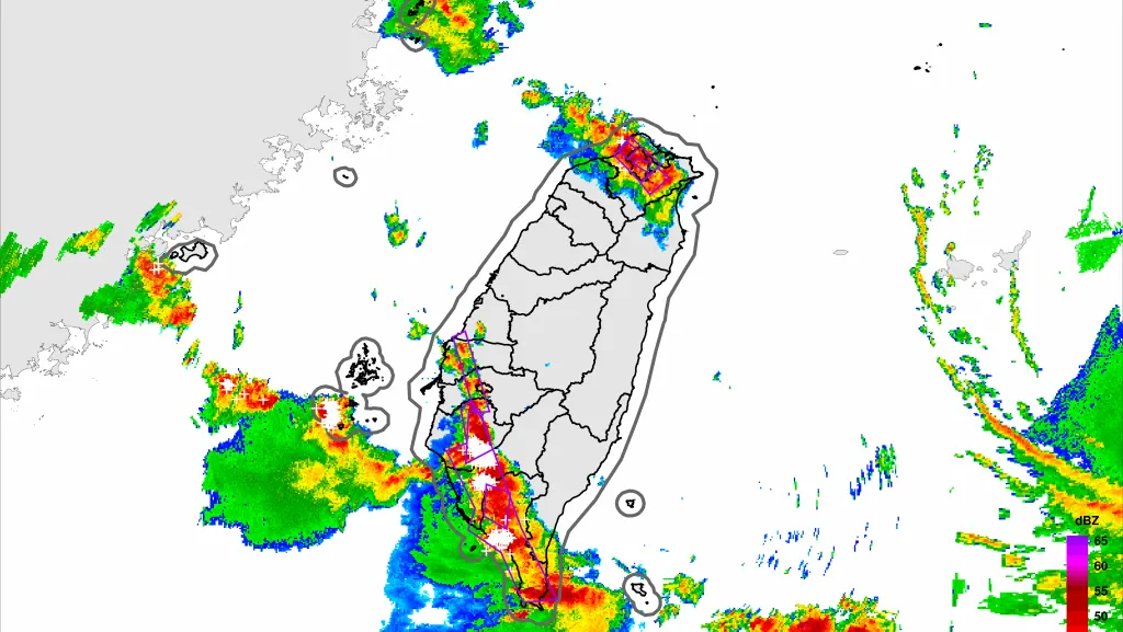 快訊／下不停！15縣市雨彈狂炸「氣象署11:00啟動大規模豪雨作業」