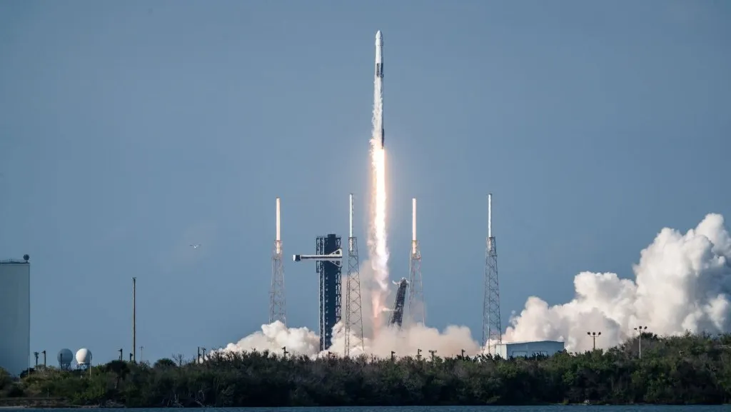SpaceX熱潮降溫該下車？投資策略師分析太空股關鍵