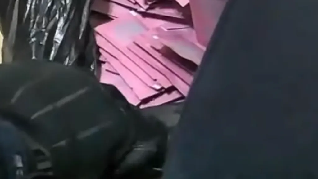 颱風天製毒！　新莊警破獲毒品咖啡包分裝場查扣逾400包毒品