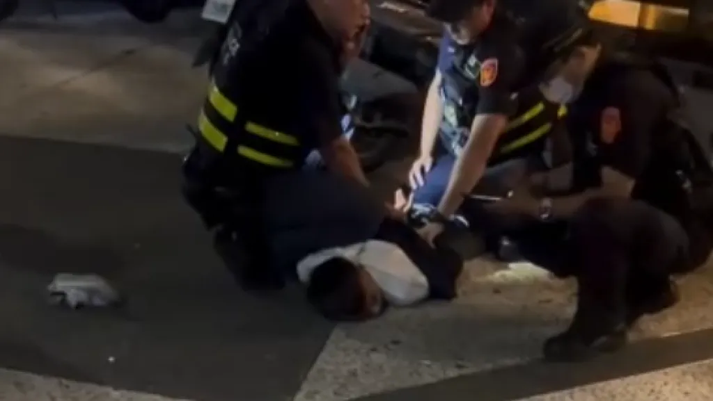 台中醉漢KTV持刀咆哮 警方鐵腕秒壓制送辦