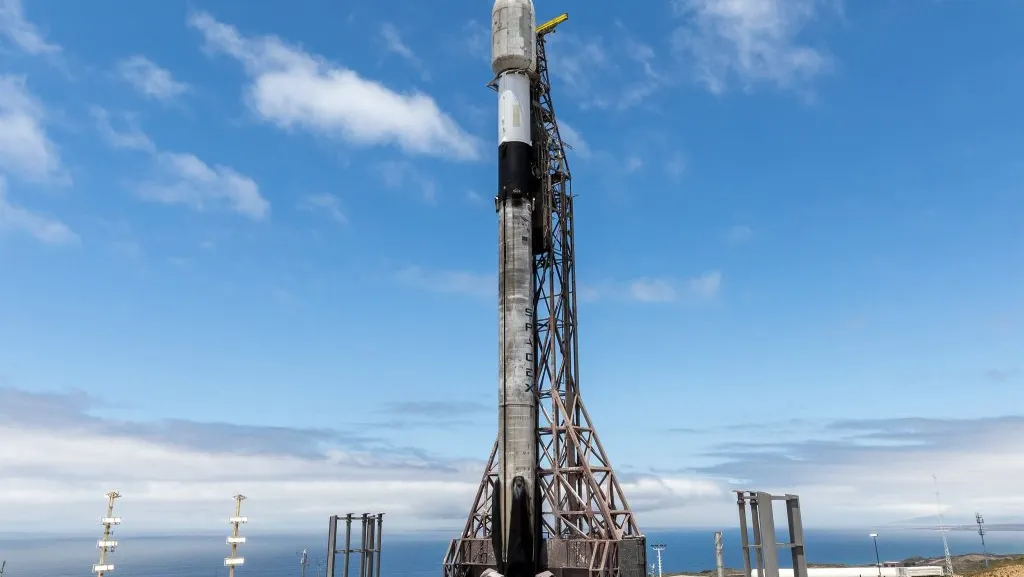 SpaceX市值蒸發1.4兆美元！謝金河以「夢醒時分」示警