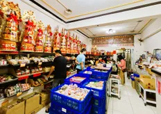 一甲子老餅舖撐起府城信仰文化 振來發「千秋餅」成宮廟指定供品