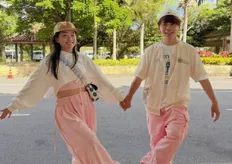 蔡阿嘎夫妻神隱！抄襲爭議噤聲　Podcast停更、直播取消