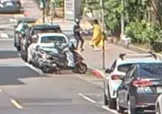 強盜皮包變換交通工具逃避查緝 士林警科技辦案3小時內逮捕