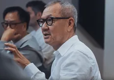 「買進國巨 來生相聚」迷因瘋傳！皇翔豪砸5億套牢山頂