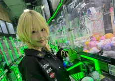 持續開火！前AV女優濱崎真緒再酸網友：看盜版AV跟漫畫時怎不去罵是罵簡體字？