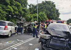 名間5車連環撞3死4傷　消防動員14車26人搶救