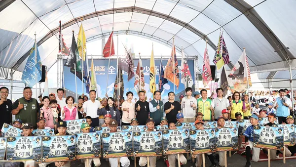 席揚盃少棒賽台南開打 全國小將齊聚小北球場較勁