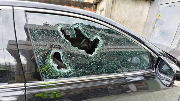 《毒駕拒捕倒車衝撞所長致骨折　溪湖警鳴槍破窗強勢逮人》