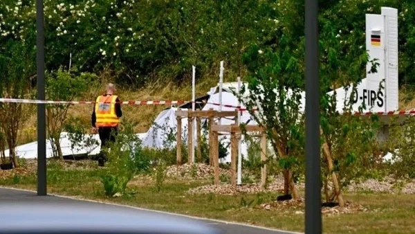 法國跳傘團飛機墜毀！機上11人全罹難　現場畫面曝
