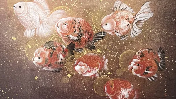 悠游於畫布之間 郭羲以金魚書寫生命美學