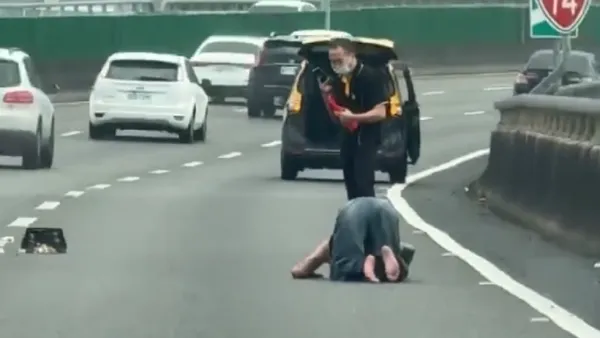 台74線驚險畫面! 酒醉女子跳車趴趴走嚇壞用路人