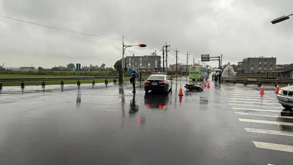嘉義車禍母親死亡女兒受傷！　公車擦撞機車釀悲劇