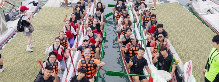 臺南國際龍舟賽開划 14國國際友人下水體驗直呼難忘