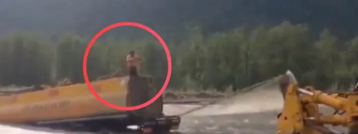 影/驚悚工安意外!拖車鋼纜突斷裂高速反彈 俄工人遭「斬首」當場慘死