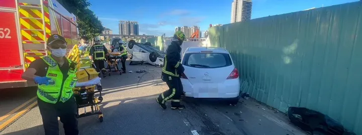 台中北屯車禍1車翻覆2人受困! 機車騎士OHCA